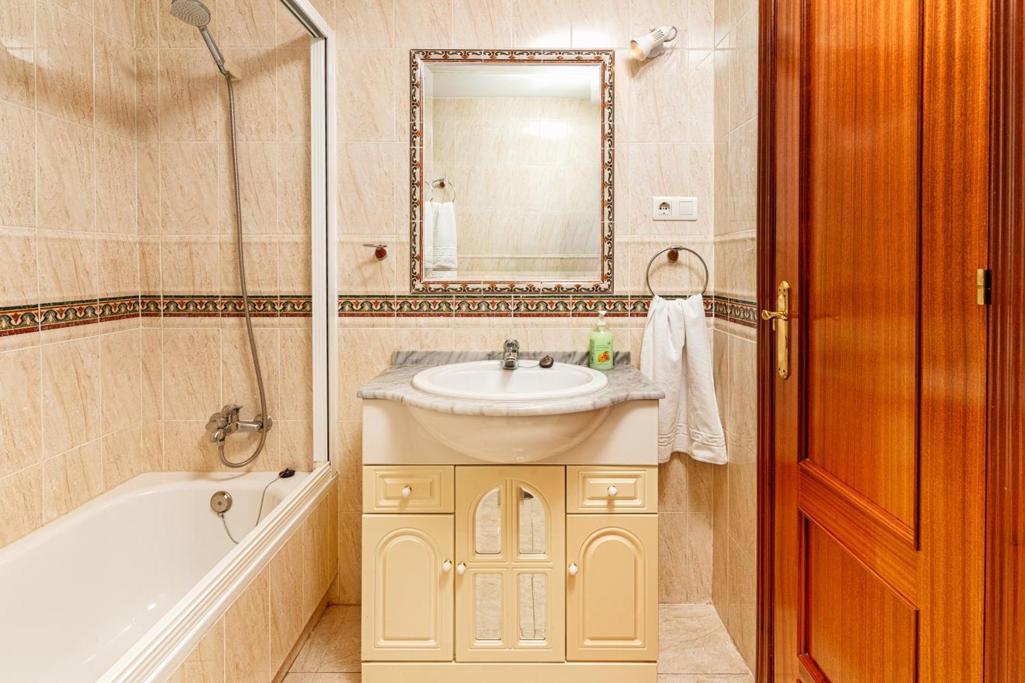 Casa Catalina Beach And Golf Apartment เอสเตโปนา ภายนอก รูปภาพ